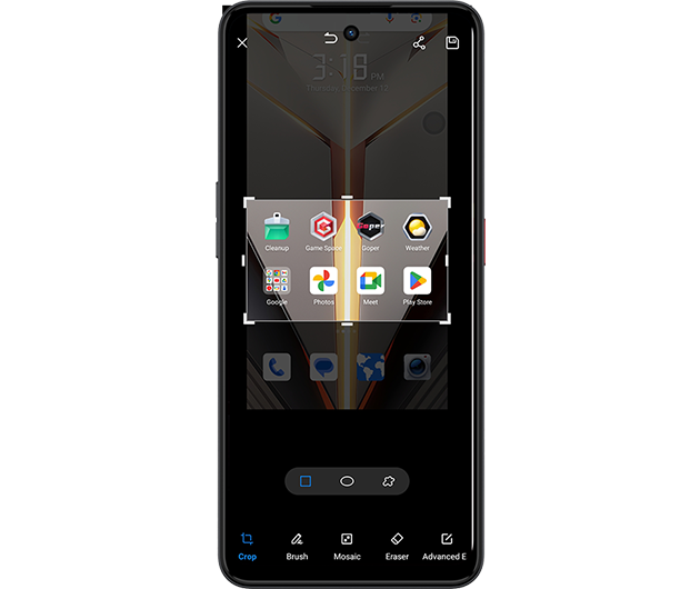 Take a partial screenshot with three-finger long press